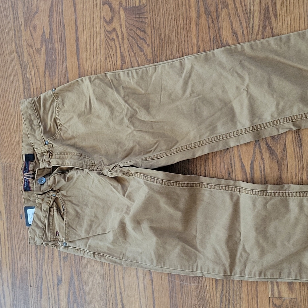 mens khakis